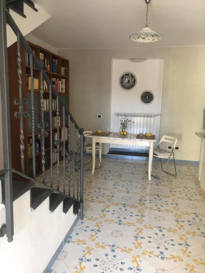 Casa Cerasella Procida Bagian luar foto